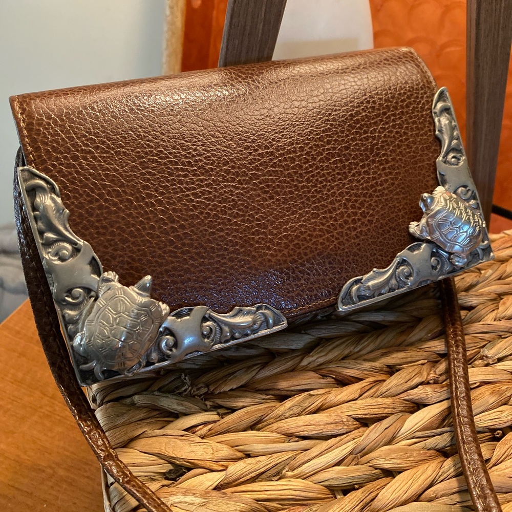 ANN TURK CROSSBODY😍